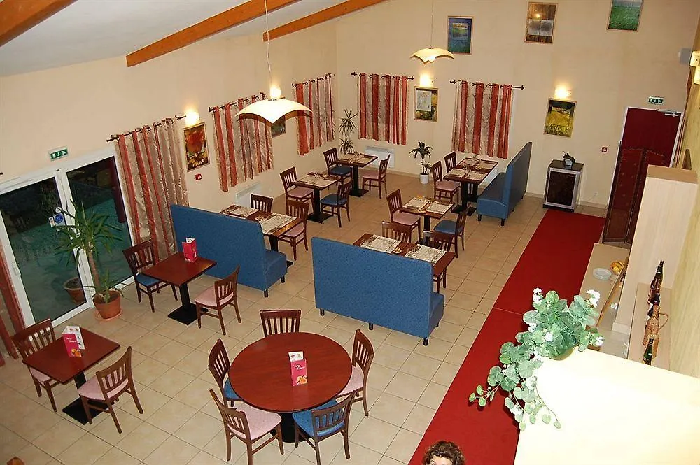 Lémand Hotel Villefontaine