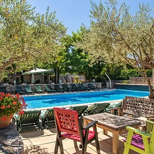 L'escarbille Hotel