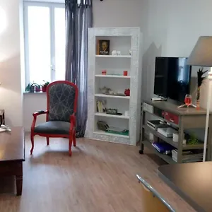Bed and breakfast Les Hautes D'anastasia