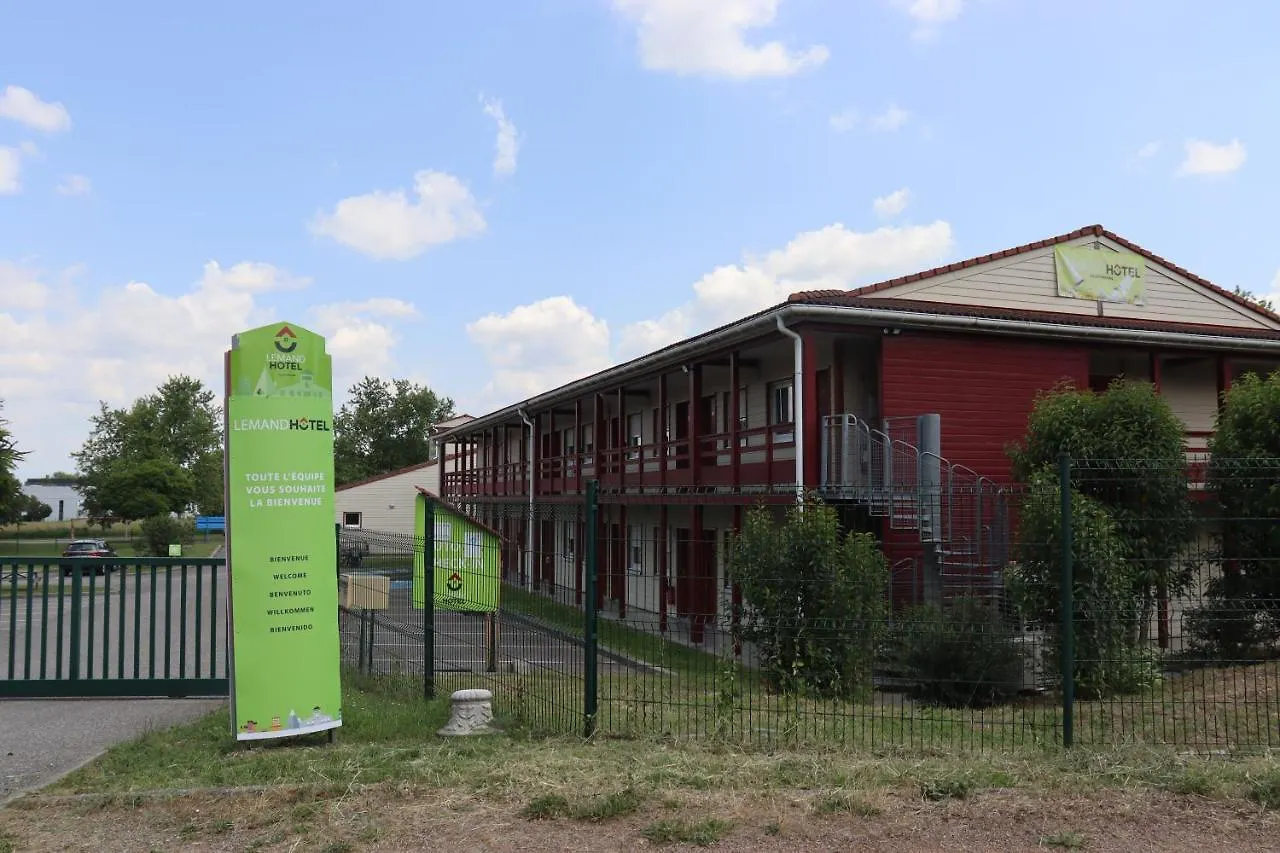 Hotel Lemand Lyon Est - Villefontaine 2*,  France