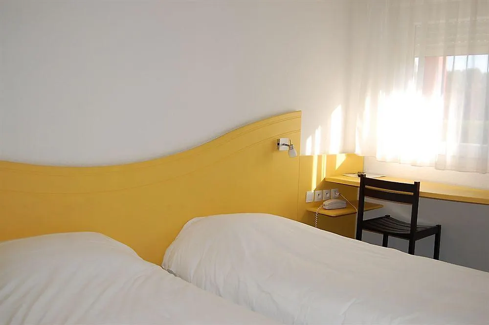 Hotel Lemand Lyon Est - Villefontaine