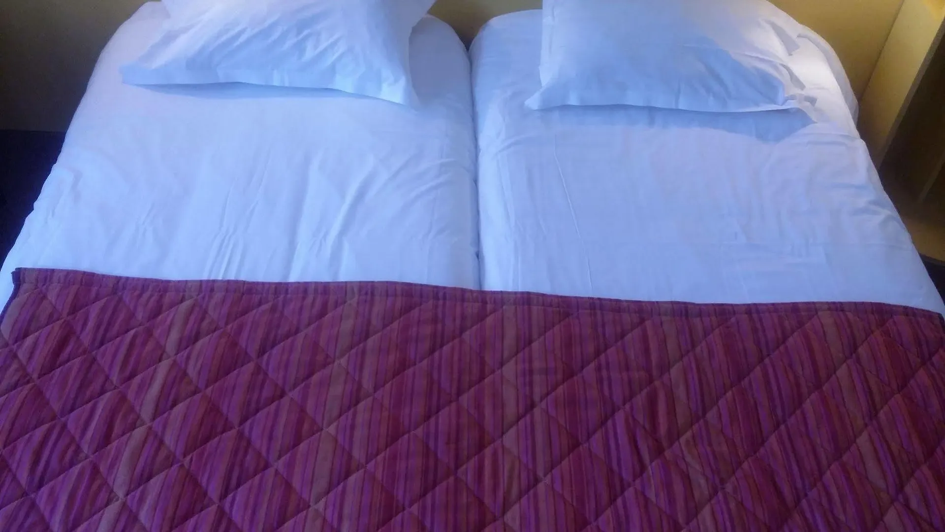 Hotel Lemand Lyon Est - Villefontaine